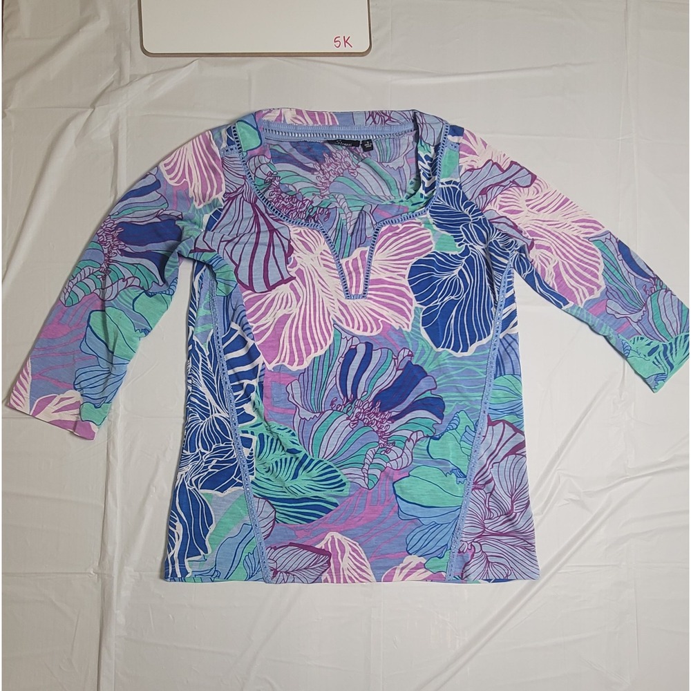 Womens Strazzi sheer, floral blouse. Size Small
